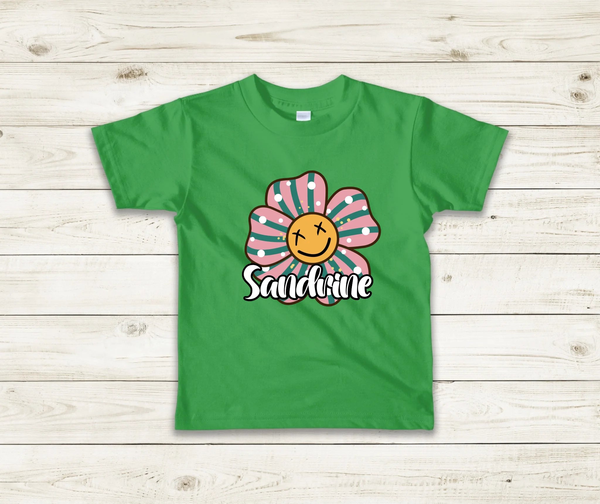 AA 2105W Green Wooden Background