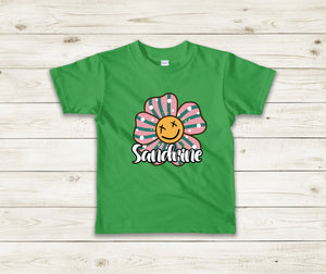 AA 2105W Green Wooden Background