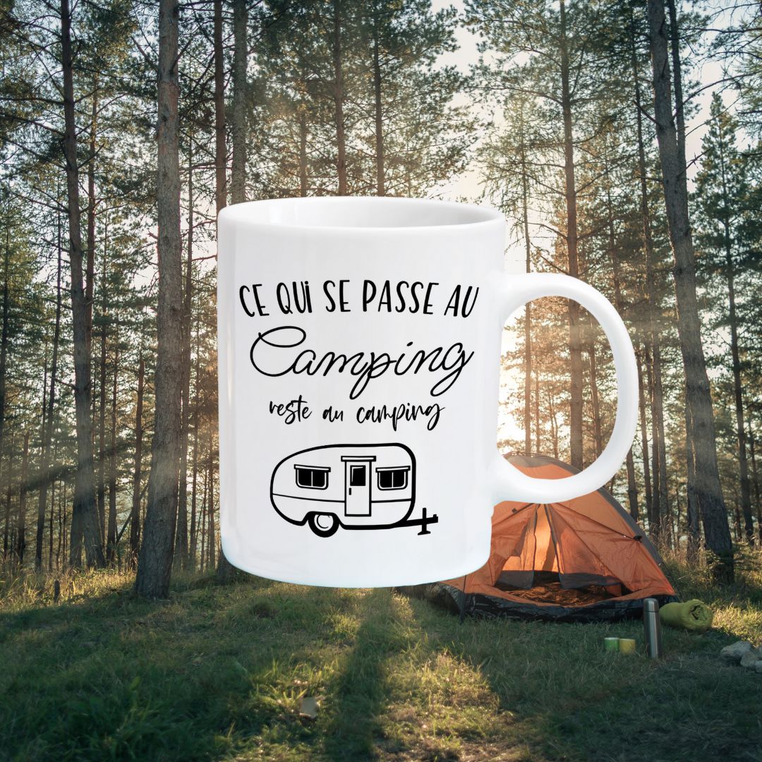 Tasse à café Ce qui se passe au camping, reste au camping Image principale du produit