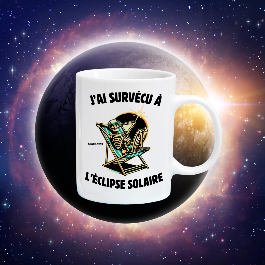 Tasse à café J'ai survécu à l'éclipse solaire