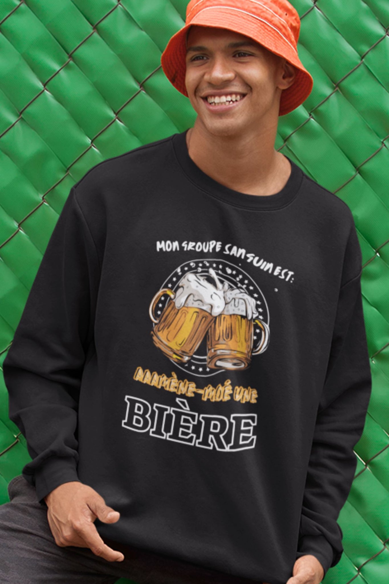 Crewneck Mon groupe sanguin est Amène-moé une bière