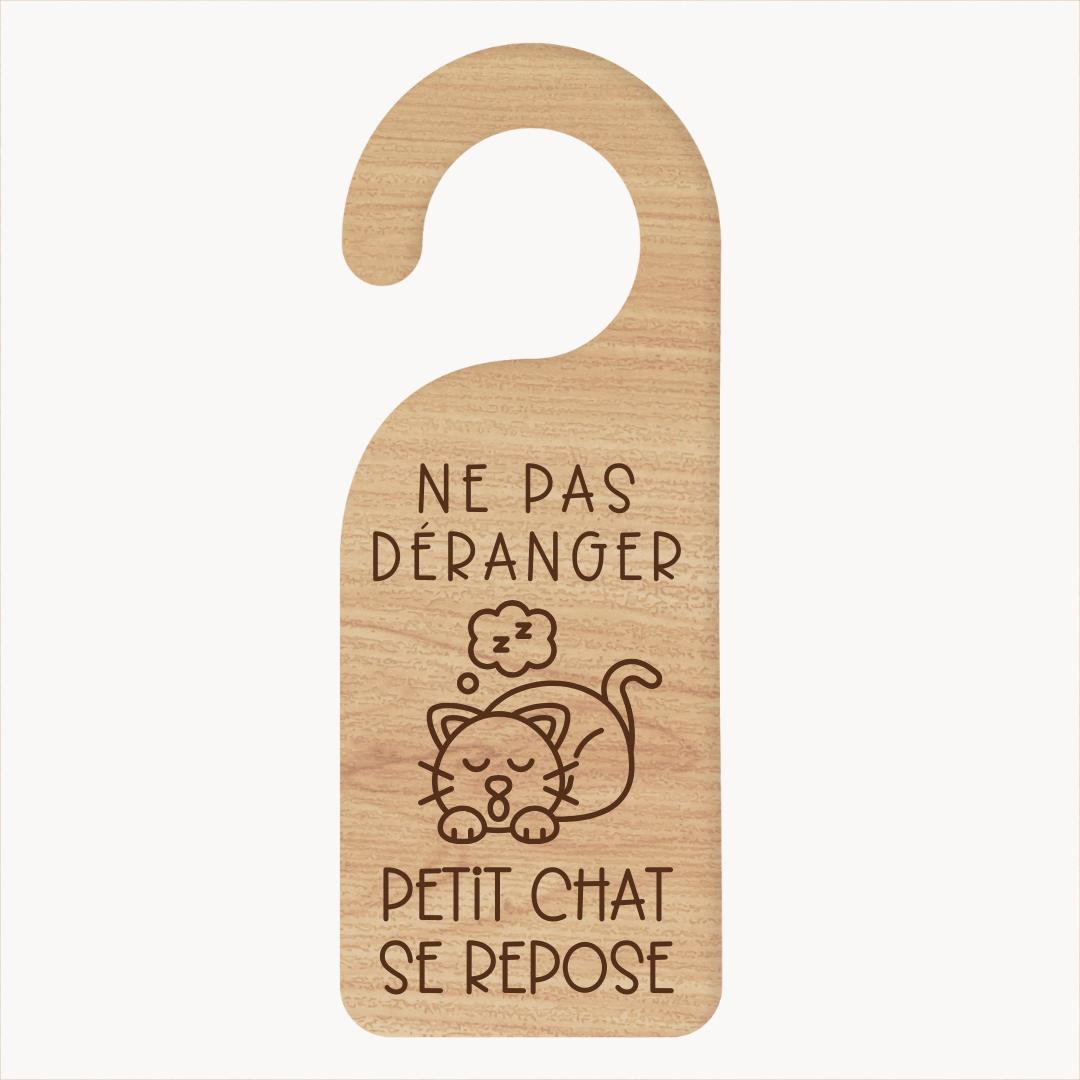 Accroche-Porte Petit chat se repose Image principale du produit