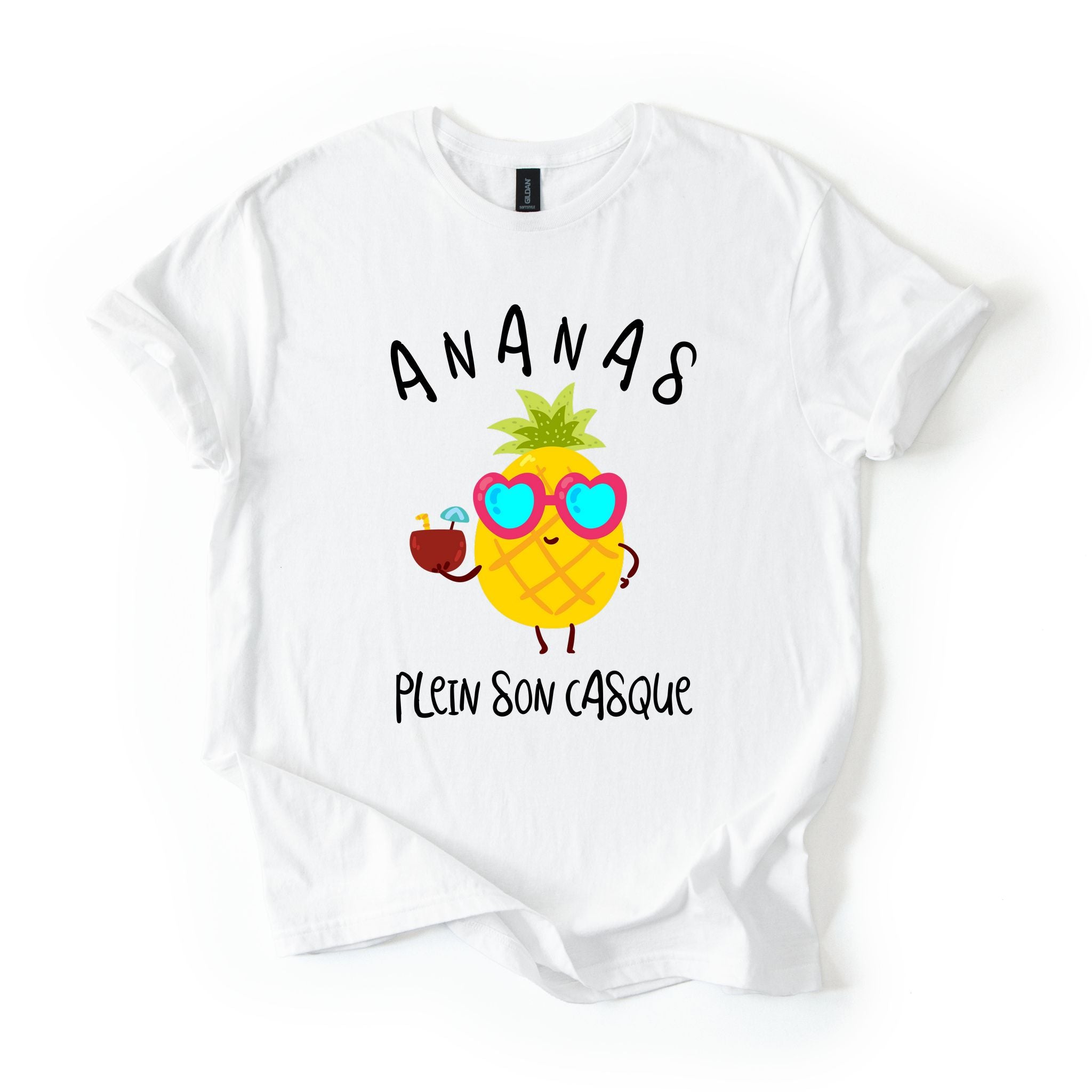 T-Shirt Ananas plein son casque