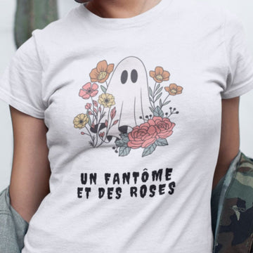 T-Shirt Un fantôme et des roses